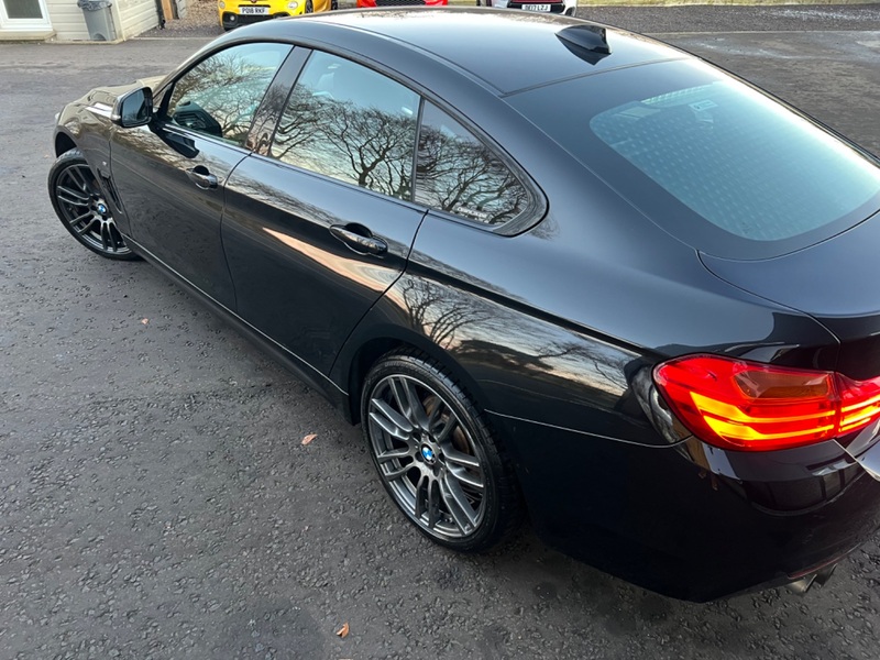 BMW 4 SERIES