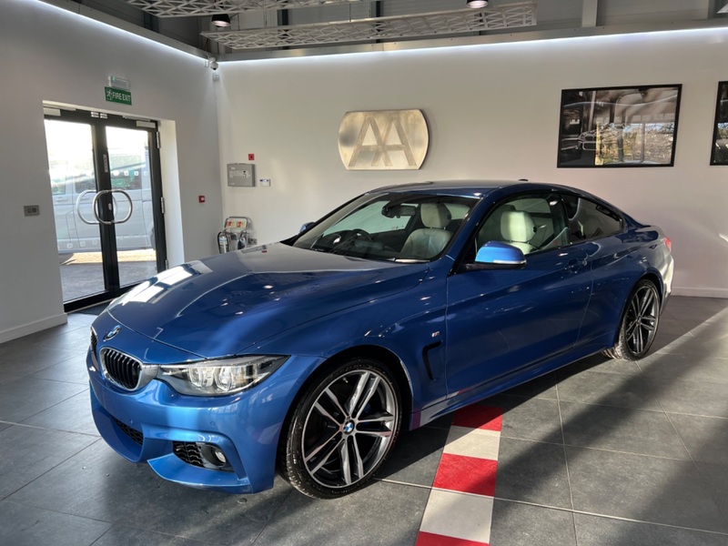 BMW 4 SERIES