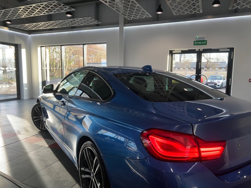 BMW 4 SERIES