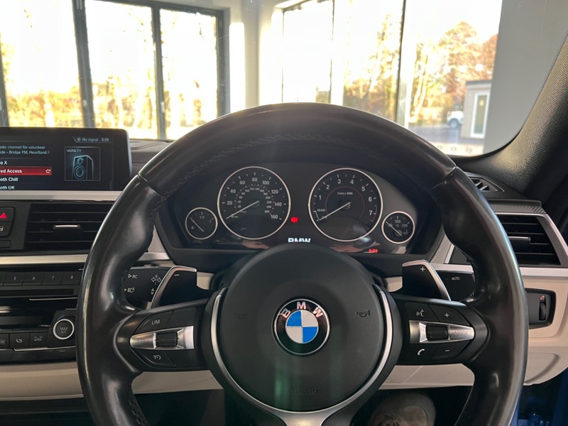 BMW 4 SERIES